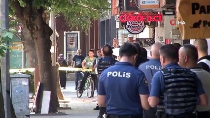 L'année dernière, il a terrorisé avec un fusil de chasse, aujourd'hui, il a pris sa petite amie en otage