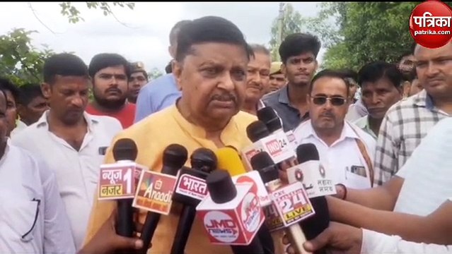 Video Gonda : राजकीय सम्मान के साथ हुआ शहीद का अंतिम संस्कार जनप्रतिनिधियों ने दी भावभीनी श्रद्धांजलि