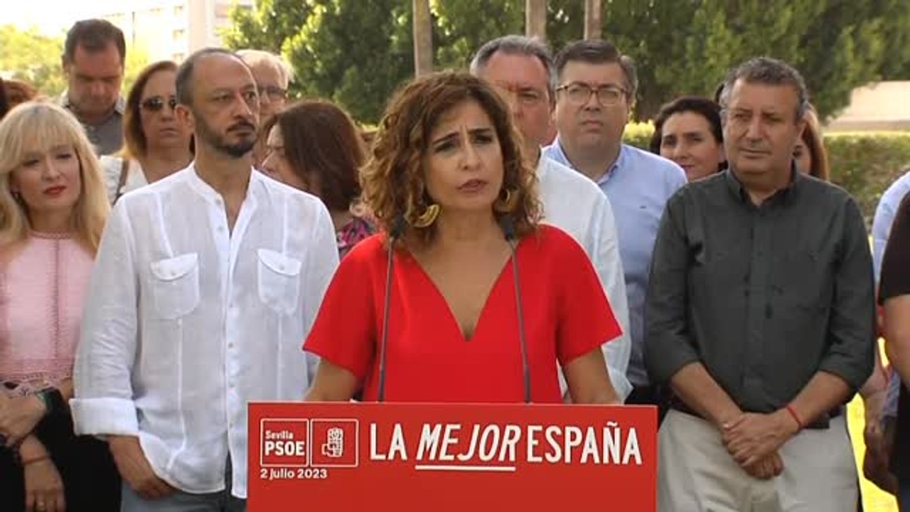 María Jesús Montero exige a Feijóo que "debata" para que cada uno conforme su criterio