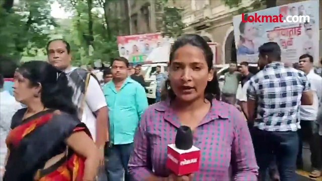 शपथ घेऊन अजित पवारांनी उपकार फेडले राष्ट्रवादीचे कार्यकर्ते आक्रमक