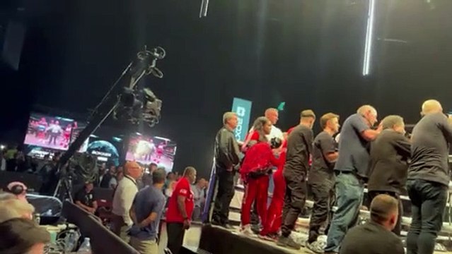 The moment Savannah Marshall is declared the new undisputed super middleweight champion of the world