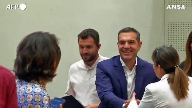 L'addio di Tsipras dopo la batosta, ora un nuovo ciclo