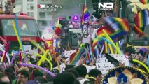 Cientos de miles de personas inundan de colores LGTBI las calles de Madrid, Lima y Quito
