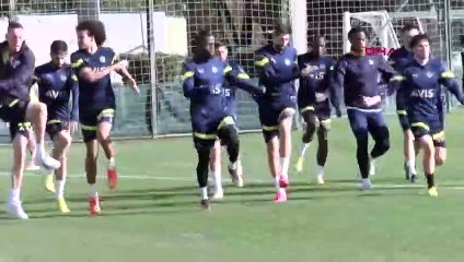 Envoi de 8 noms à la fois ! Ismail Kartal reconstruira Fenerbahçe à partir de zéro