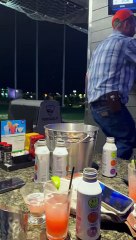 Funny Commentary for Struggling Golfer