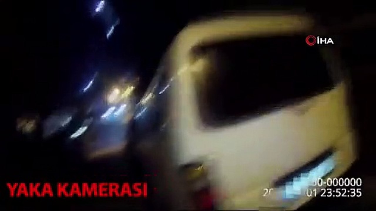 Le suspect, qui a quitté la moto et s'est enfui, a été rattrapé par les gardes