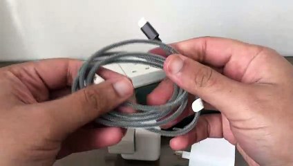 How to CHARGE Your Quick Charge Power Bank | New