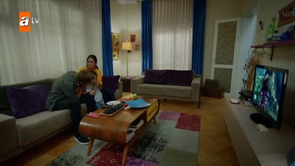 305-Huerfanas (Kirgin Cicekler), en español