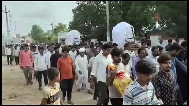 चार साथियों का अंतिम संस्कार होते ही घायल वृद्ध का भी मौत