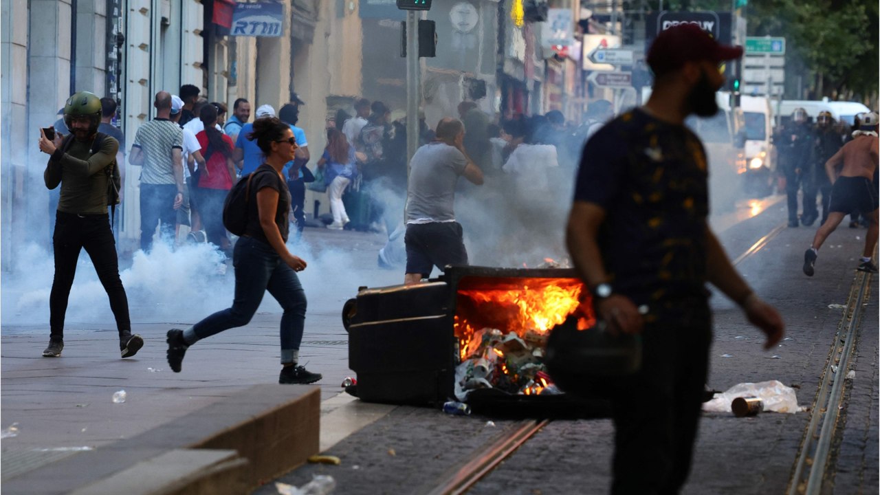 Brits issued holiday warning over violent clashes in France, check if it will affect your plans