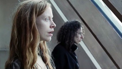 Splendid Isolation Bande-annonce (EN)