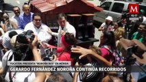 Gerardo Fernández Noroña presenta el 'Noroña bus' y regala libros a población de Mérida, Yucatán