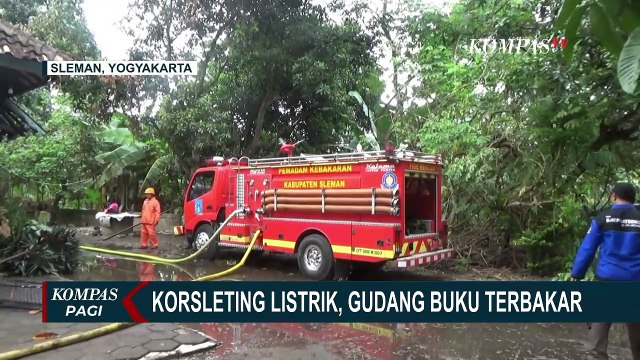Akibat Korsleting Listrik, Gudang Buku di Sleman Hangus dilahap Si Jago Merah