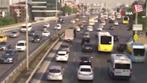 Bayram tatili sonrası İstanbul'da trafik yoğunluğu