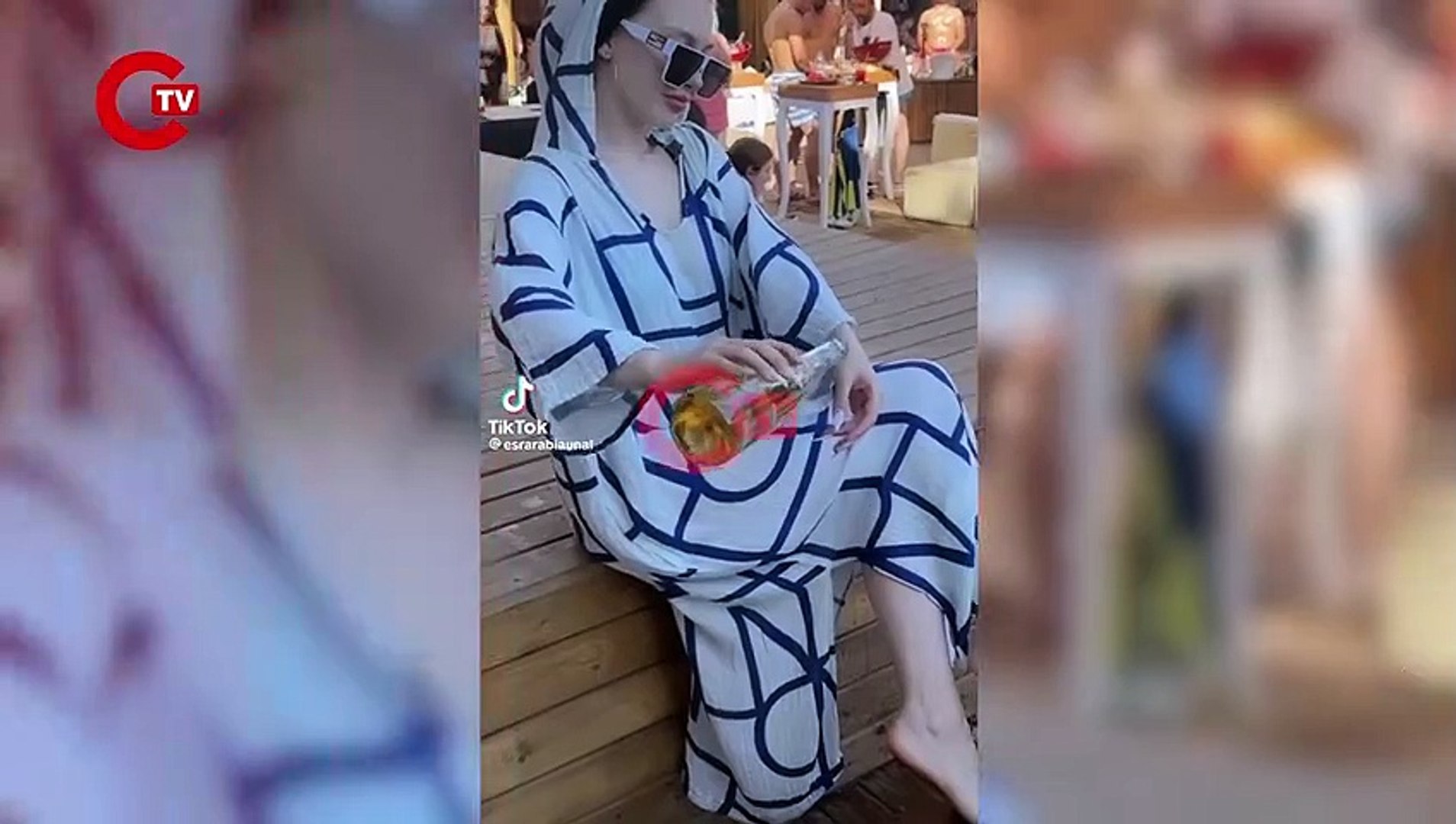 Esra Rabia Ünal's digital fame