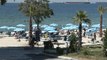 Belediye plajı kirlilikten kapandı: Yanındaki özel plaj ise açık