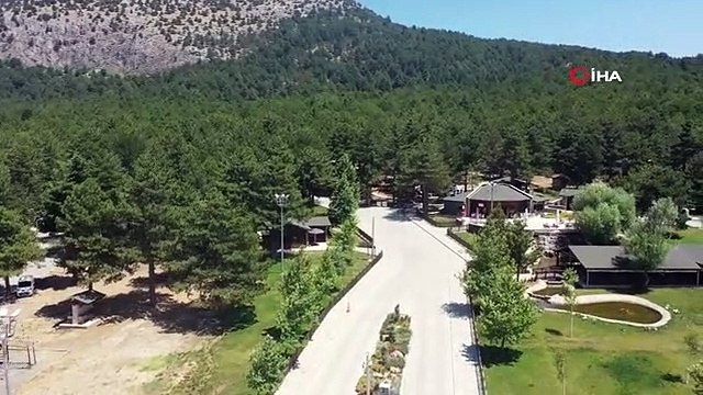 Doğasıyla cezbeden Kefe Yaylası misafirlerini bekliyor