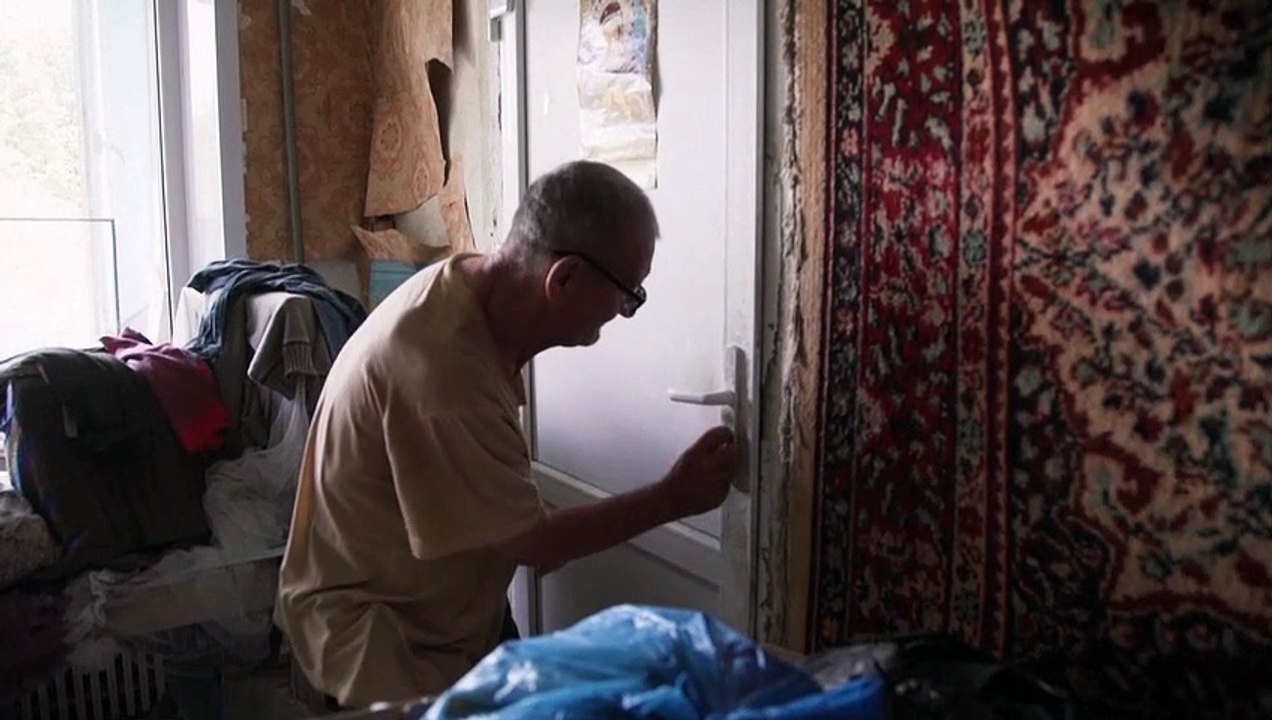 Ukrainische Stadt Awdijiwka: Alte Menschen harren in Trümmern aus