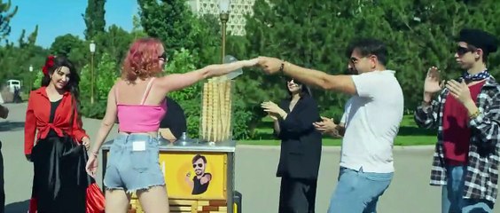 Çılgın Dondurmacı - İki Cambaz (Official Music Video)