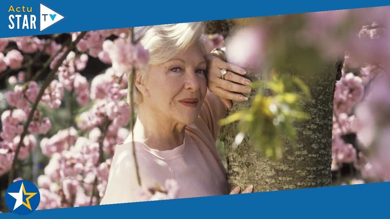 Cocktails de Tequila et pluie de stars : Line Renaud a fêté ses 95 ans chez elle à Rueil-Malmaison