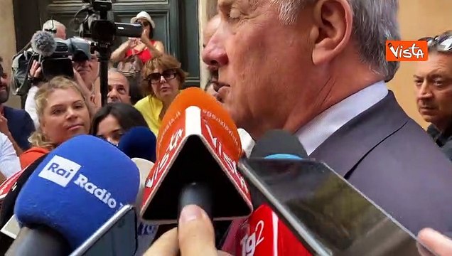 Tajani: Salario minimo danneggia lavoratori che guadagnano meno, meglio contrattazione collettiva