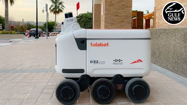 Dubai Silicon Oasis food delivery robots
