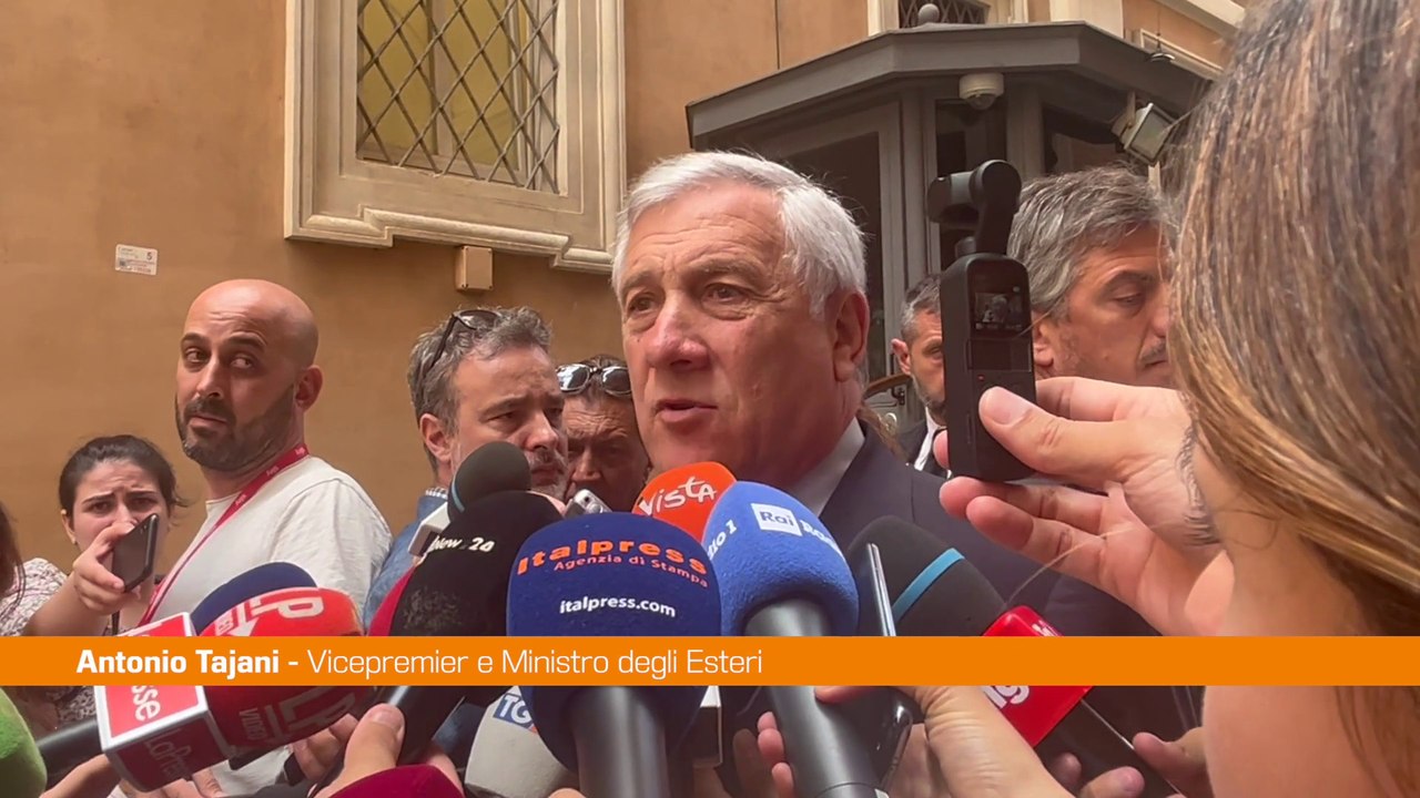 Europee, Tajani "Con Salvini nessun problema, ma no a Le Pen e Afd"