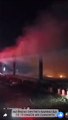 Explosão em fornalha causa incêndio de grandes proporções em barracão de frangos, em Cianorte