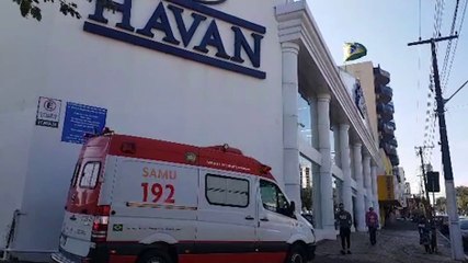 Samu é acionado para socorrer mulher nas dependências da Havan