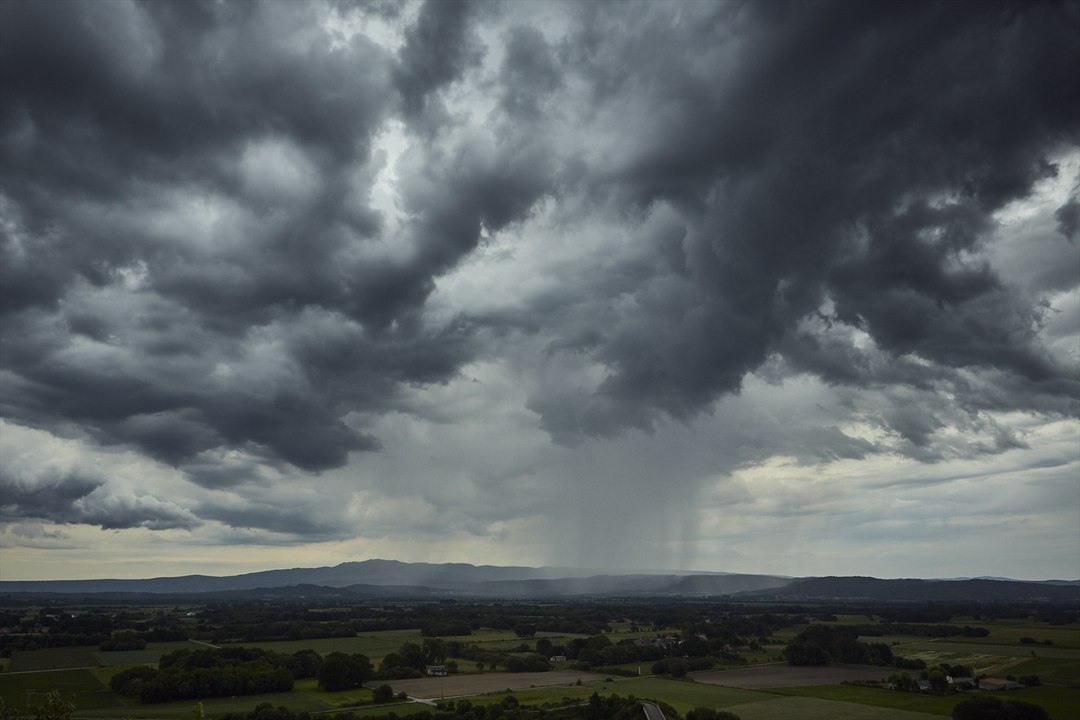 Las lluvias y las altas temperaturas marcarán el tiempo de las próximas horas en nuestro país