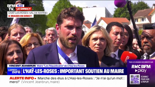 L'Haÿ-les-Roses: On n'est pas battus, on est encore debout et on peut encore changer les choses , affirme le maire, dont la maison a été attaquée à la voiture-bélier