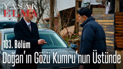 Doğan'ın eli kolu Kumru'nun üzerinde! - Yasak Elma 133. Bölüm