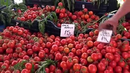 Les précipitations et les inondations ont affecté les prix du marché