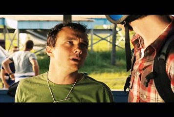 Les pieds dans le vide | movie | 2009 | Official Trailer