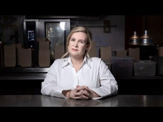 Hélène Darroze : ce surnom improbable que ses cuisiniers lui donnent dans son dos