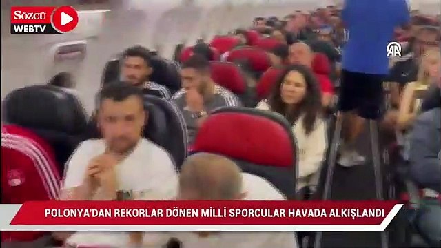 Polonya'dan rekorla dönen milli sporcular havada alkışlandı