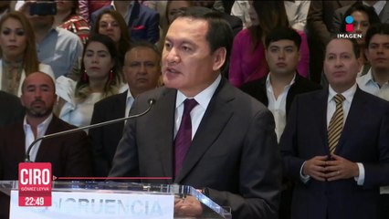 Télécharger la video: Osorio Chong, Ruiz Massieu y más de 300 políticos renunciaron al PRI