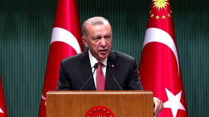 Descargar video: Cumhurbaşkanı Erdoğan: Sıfır ve ikinci el araç fiyatlarında oluşan balonun üzerine gideceğiz