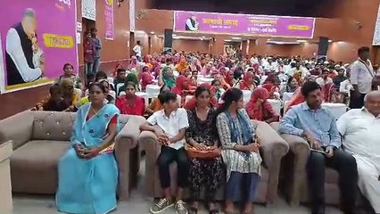 सीएम ने फलोदी के 5 हजार 935 बच्चों को दिया दुलार, खाते में जमा हुई 87.35 लाख की रकम