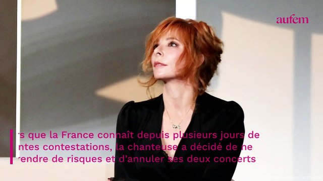 Mylène Farmer annule ses concerts aux stade de France : elle reçoit une drôle d'invitation
