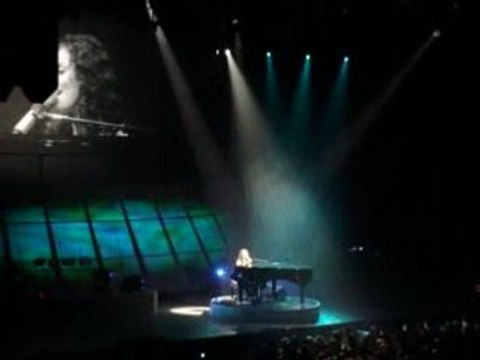 Alicia Keys - Butterflyz... Concert Marseille (22 Mars 2008)