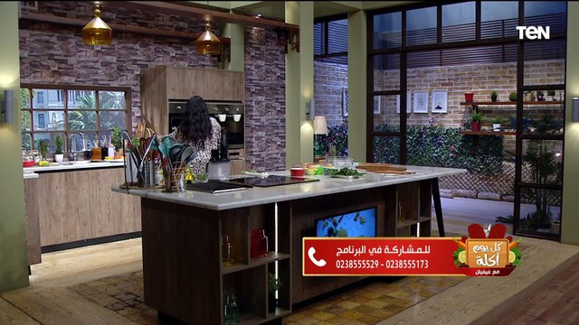 طريقة عمل طاجن سمك محشي خضار مع الشيف فيفيان فريد