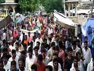 video: पेचग्राउंड सब्जी विक्रेता को यथावत रखने की मांग, कलक्ट्रेट में लोगों ने किया प्रदर्शन