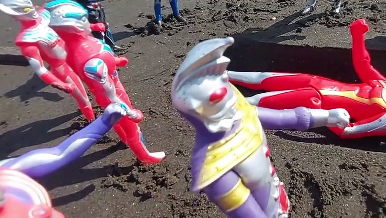 RAJA_ULTRAMAN_RAKSASA_MENINGGAL,_DIKUBURKAN_SAMA_ULTRAMAN_Z_DAN ...