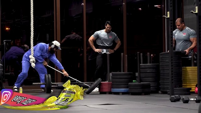 Elite Powerlifter Pretended to be a CLEANER | Anatoly GYM PRANK