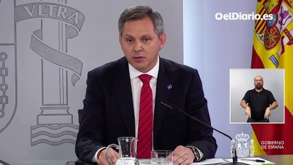 El Gobierno aprueba el fin de las mascarillas en centros sanitarios y farmacias