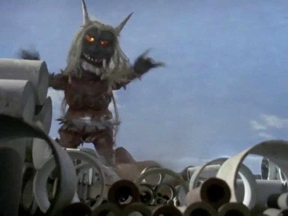 Ultraman Taro Episode 44 : Oh! Taro Is Being Eaten!