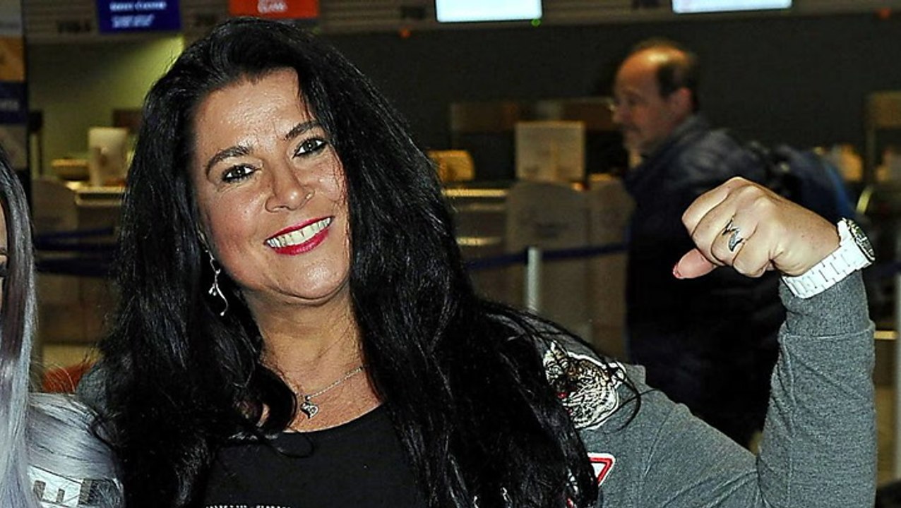 Iris Klein zeigt Bauchtattoo: SO sieht ihr Unterleib jetzt aus