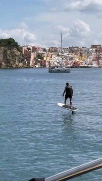 Benjamin Castaldi en vacances avec son beau-frère Marc Simoncini, le compagnon d'Ingrid Aleman qui est la soeur d'Aurore Aleman. Instagram