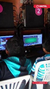 ¡Atención! El Ministro de educación recomienda a los padres supervisar las redes sociales a las que acceden sus hijos